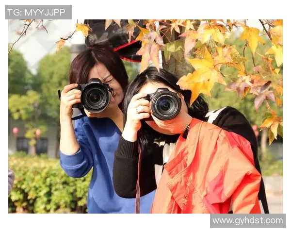 绿茵传奇巨星汇聚一堂见证辉煌时刻全员合影定格永恒记忆