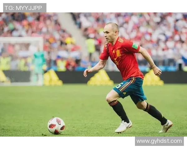 新疆足球球星实力排名盘点谁才是真正的绿茵场传奇人物